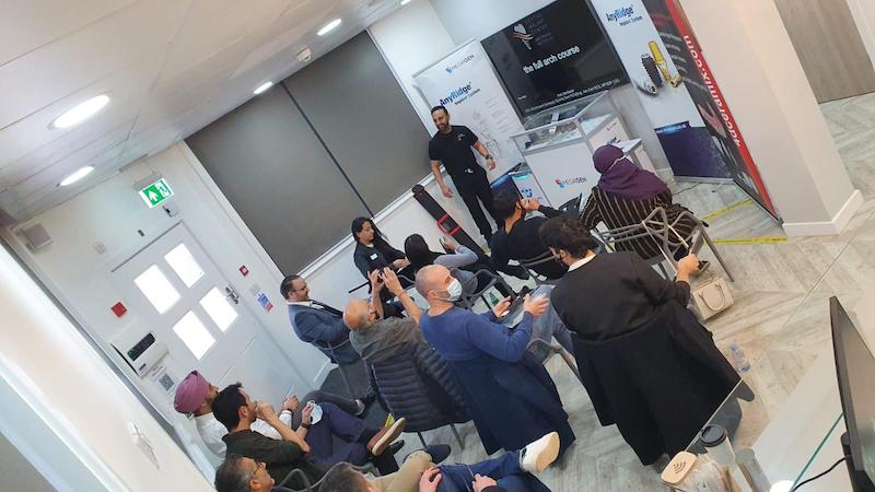 FULL-ARCH IMPLANT DENTISTRY COURSE-15